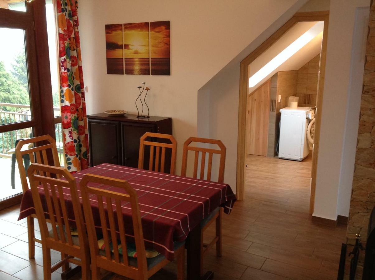 King Apartman Sarvar Exterior photo
