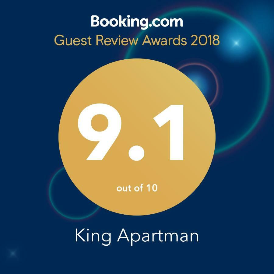 King Apartman Sarvar Exterior photo